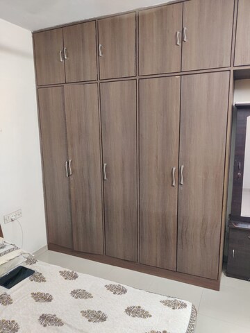Furnished Amenities in 1 BHK Apartment at Millenium Park, Mulund East – for Sale
