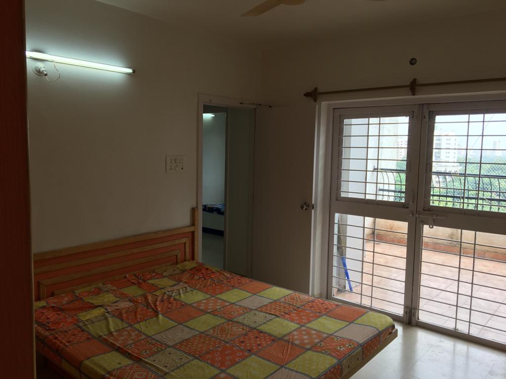 2 BHK + Extra Room Apartment For Rent in Paranjape Schemes Yuthika