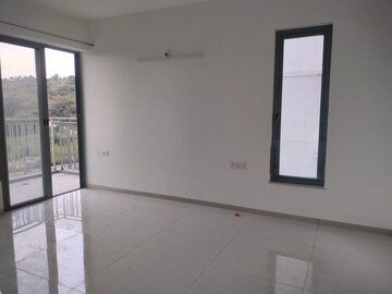 Room in 3 BHK Apartment at Kalpataru Jade Residences, Baner – for Sale