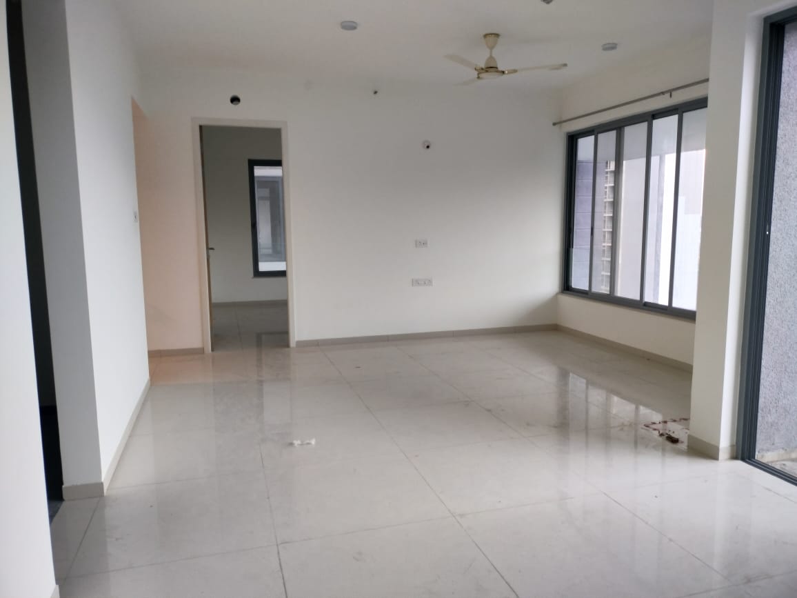 3 BHK + Extra Room Apartment For Sale in Kalpataru Jade Residences