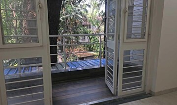 Balcony in 3 BHK Villa at Bramha Paradise, Bund Garden Road – for Rent