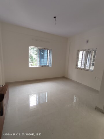 Room in 1 BHK Builder Floor at Hsr Layout – for Rent
