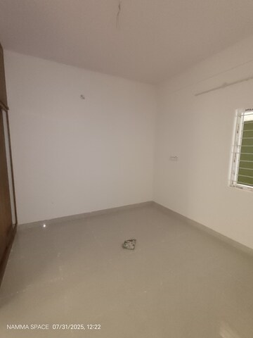 Room in 1 BHK Builder Floor at Hsr Layout – for Rent