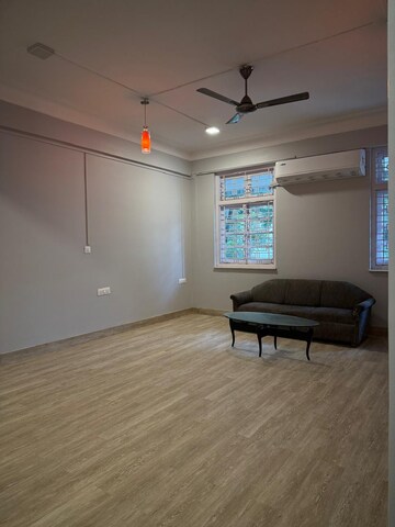 3 BHK Apartment For Rent in Colaba