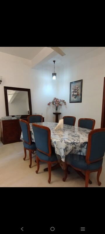 3 BHK Builder Floor For Rent in Kailash Colony