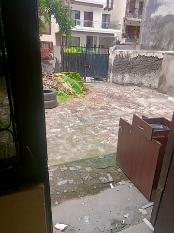 Kitchen in 2 BHK Independent House at Sector 46 – for Rent