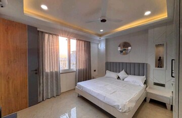 Bedroom in 2 BHK Apartment at Raja Park – for Rent