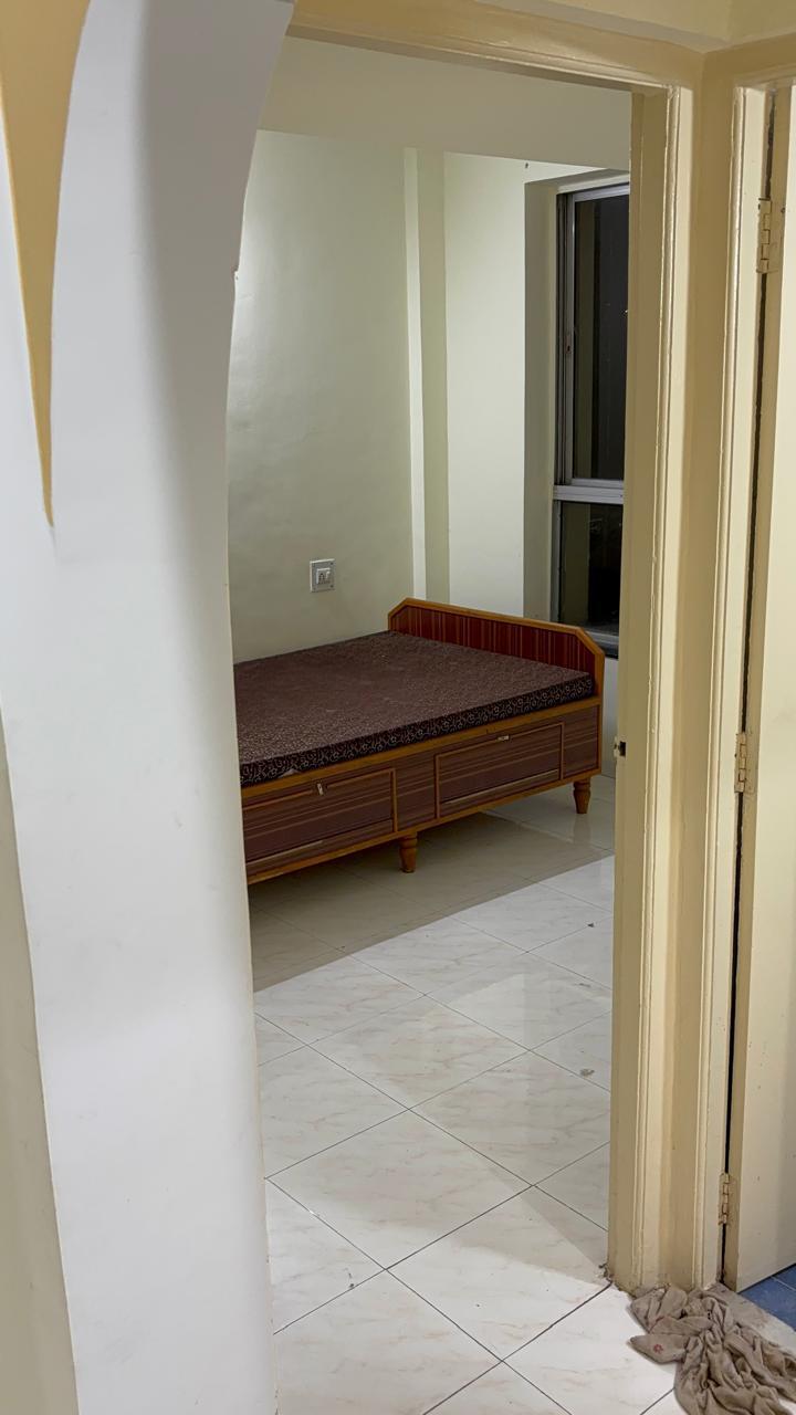 2 BHK + Extra Room 1000 Sq.Ft. Apartment in Gulmohar Elegance