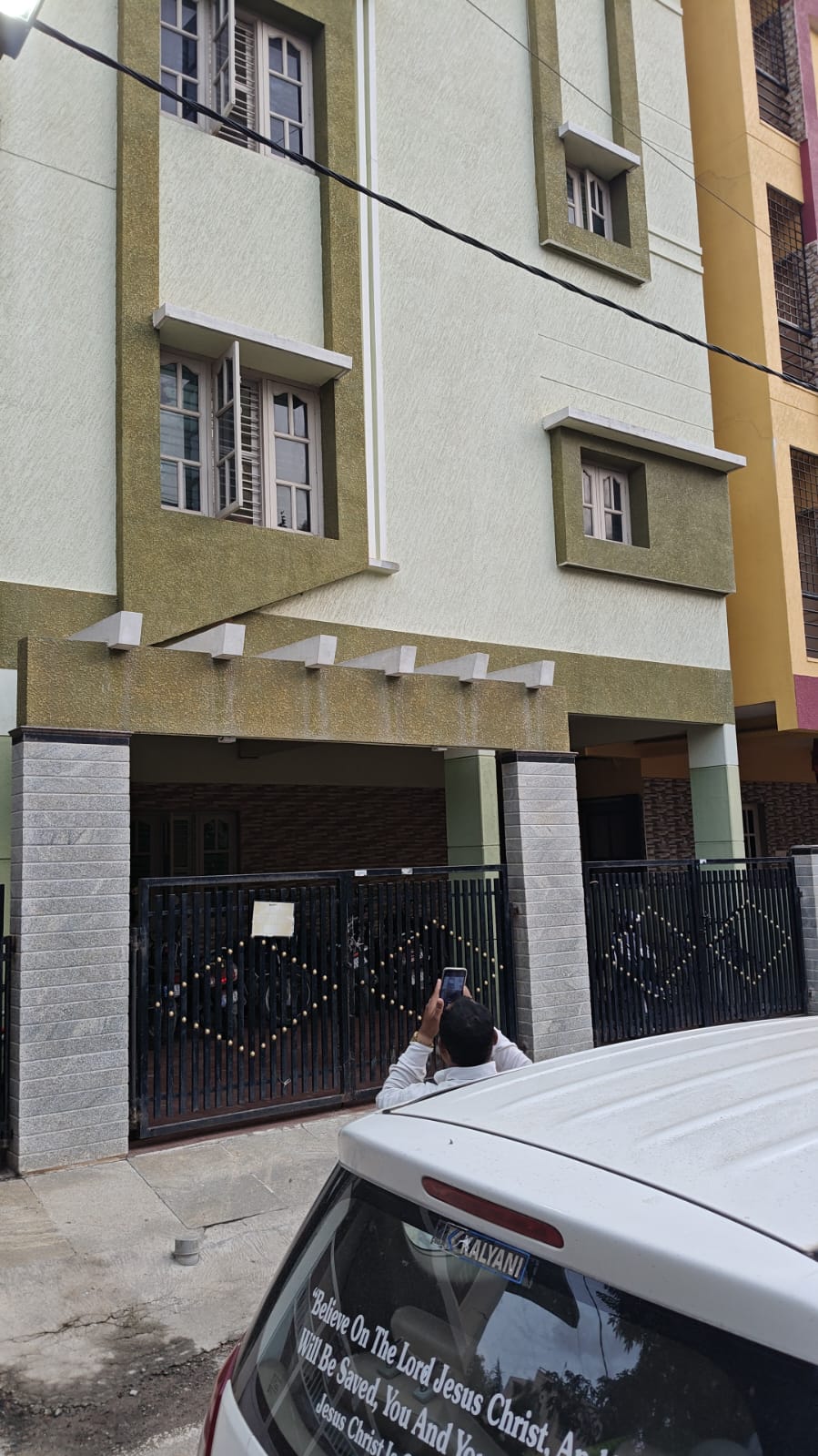 6+ BHK Builder Floor For Sale in Nishchay