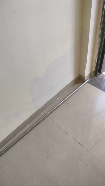 Room in 3.5 BHK Apartment at Ardee City Palm Grove Heights, Sector 52 – for Rent