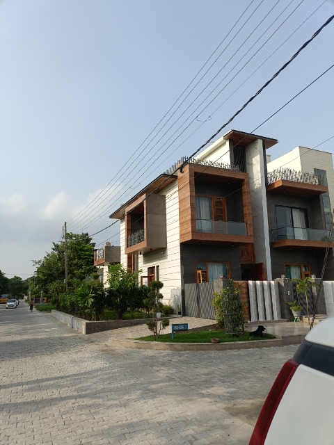 4 BHK Independent House For Sale in Owner 