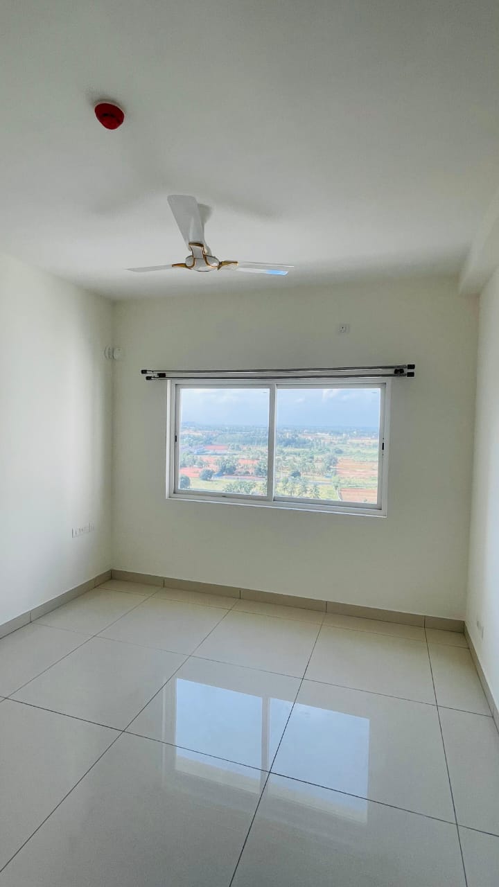 3.5 BHK + Pooja Room,Servant Room,Study Room,Extra Room Apartment For Rent in Sarjapur Road