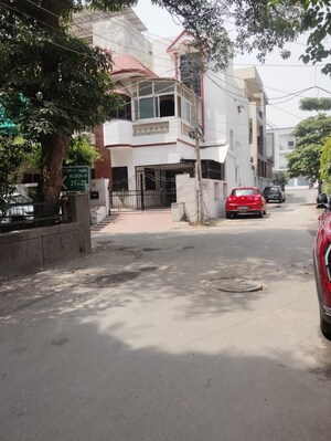  Plot For Sale in Sector 39