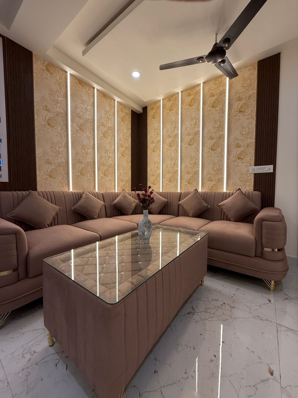 Rental 3 Bedroom 1750 Sq.Ft. Apartment in Raja Park Jaipur - 9040066