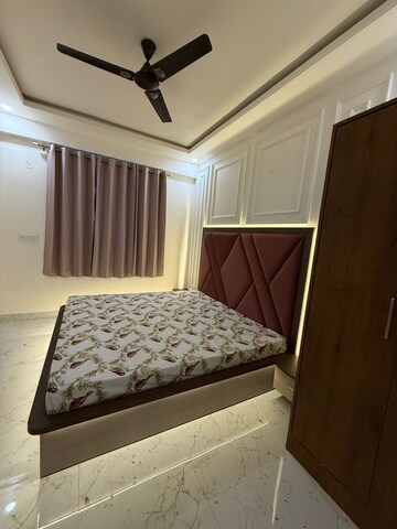 Bedroom in 3 BHK Apartment at Raja Park – for Rent