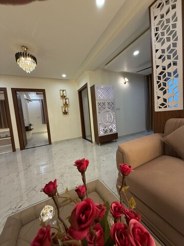 Living Room in 3 BHK Apartment at Raja Park – for Rent