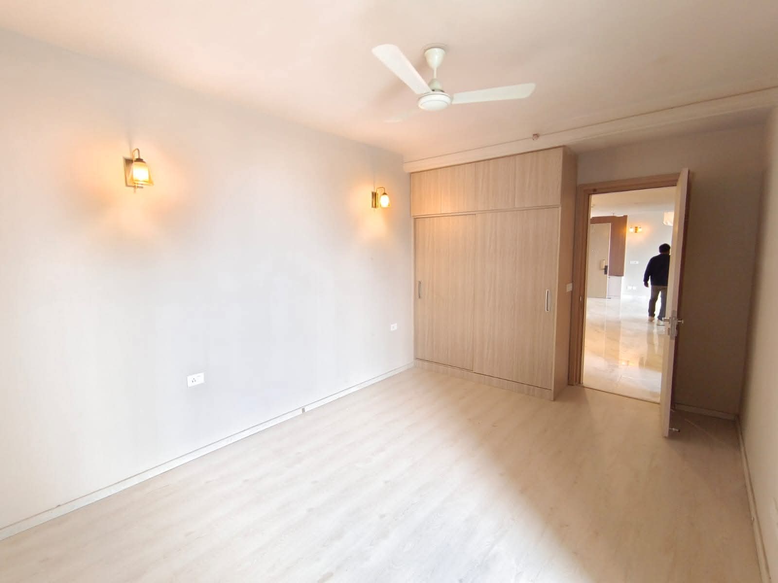 2 BHK + Pooja Room Apartment For Rent in M3M Heights