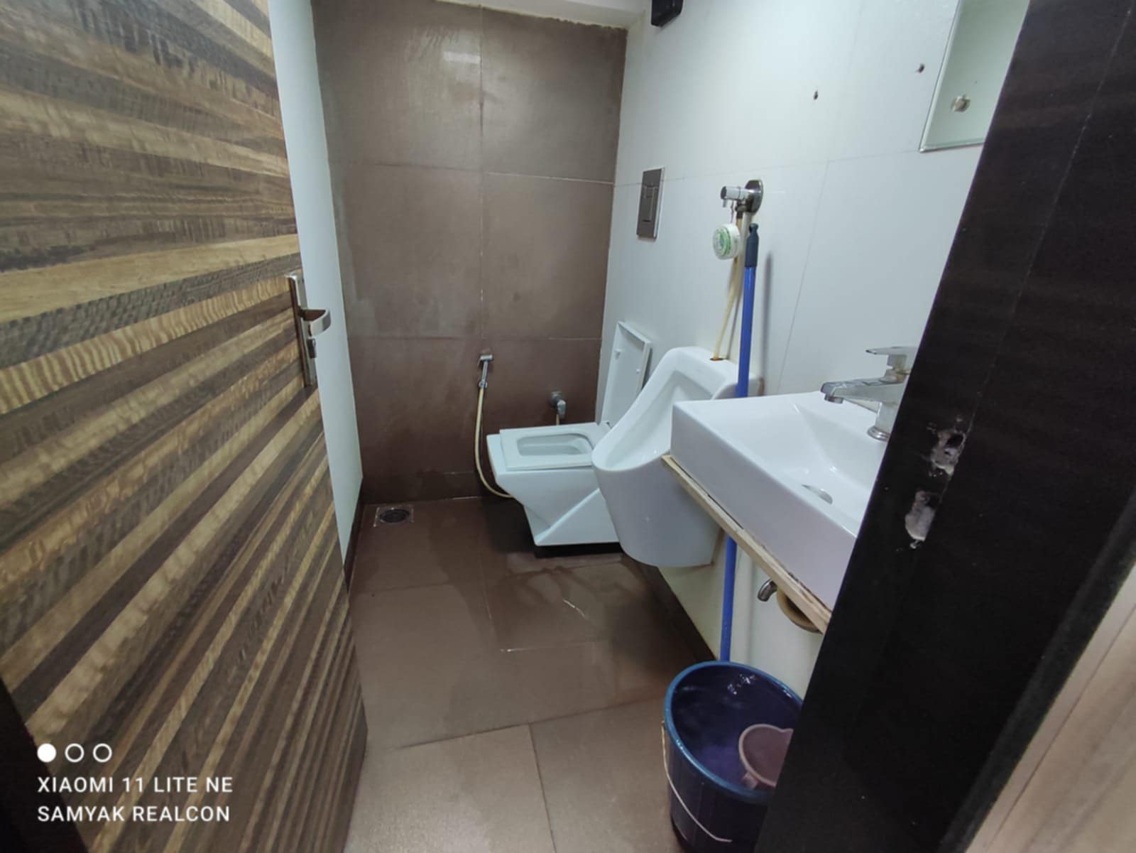 Office Space For Rent in Thapar Complex