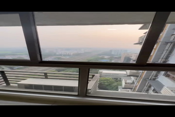 2 BHK + Pooja Room,Servant Room Apartment For Rent in The Wadhwa The Address