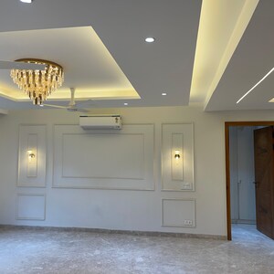 Room in 3 BHK Builder Floor at Meffier Golden Park, Sohna Sector 4 – for Sale