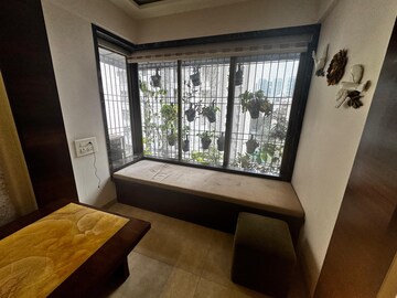 Bedroom in 3 BHK Apartment at Globe Heights, Goregaon East – for Rent