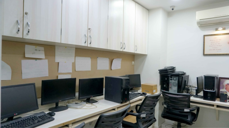 Team Area, sola Commercial Office Space in IT/SEZ 1511 Sq.Ft. In Sola Ahmedabad 9040241