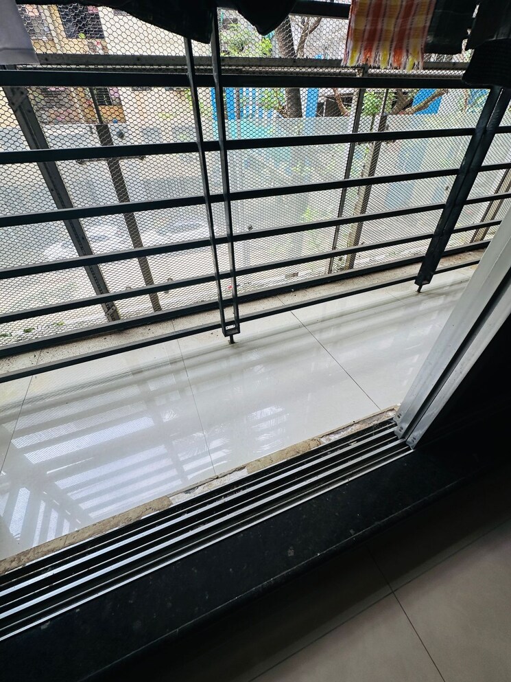 Balcony, tulsi-apartment-chembur 2 Bedroom 800 Sq.Ft. Apartment In Chembur Mumbai 9040161