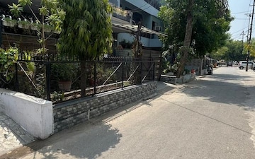 Plot For Sale in Sector 55