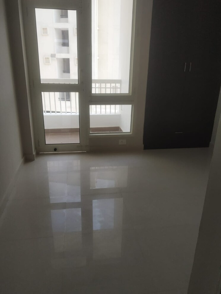 Room, sbp-housing-park 2 Bedroom 1000 Sq.Ft. Apartment In Central Derabassi Chandigarh 9040286