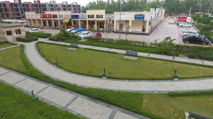 Garden, sbp-housing-park 2 Bedroom 1000 Sq.Ft. Apartment In Central Derabassi Chandigarh 9040286