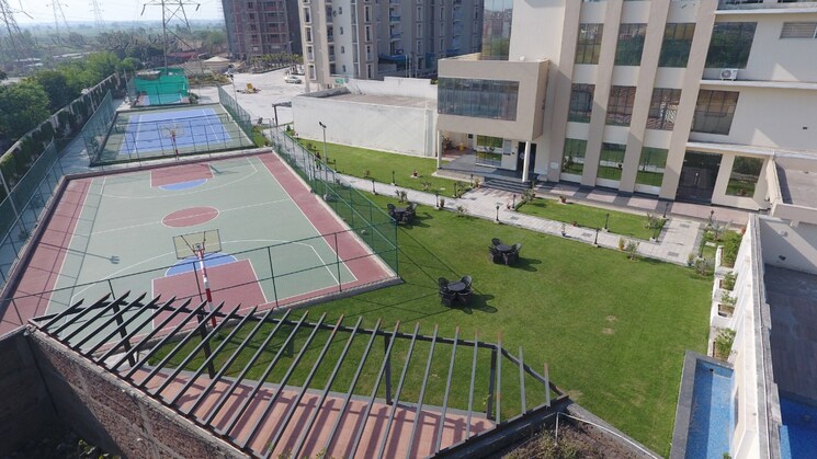Balcony, sbp-housing-park 2 Bedroom 1000 Sq.Ft. Apartment In Central Derabassi Chandigarh 9040286
