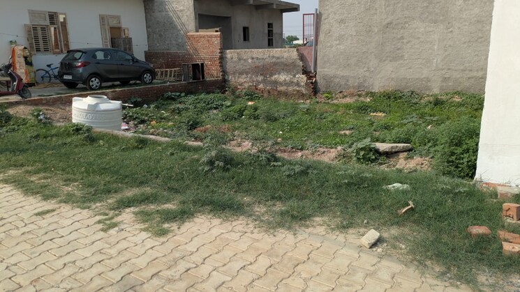 undefined, sector 108  130 Sq.Yd. Plot In Sector 108 Noida 9040183