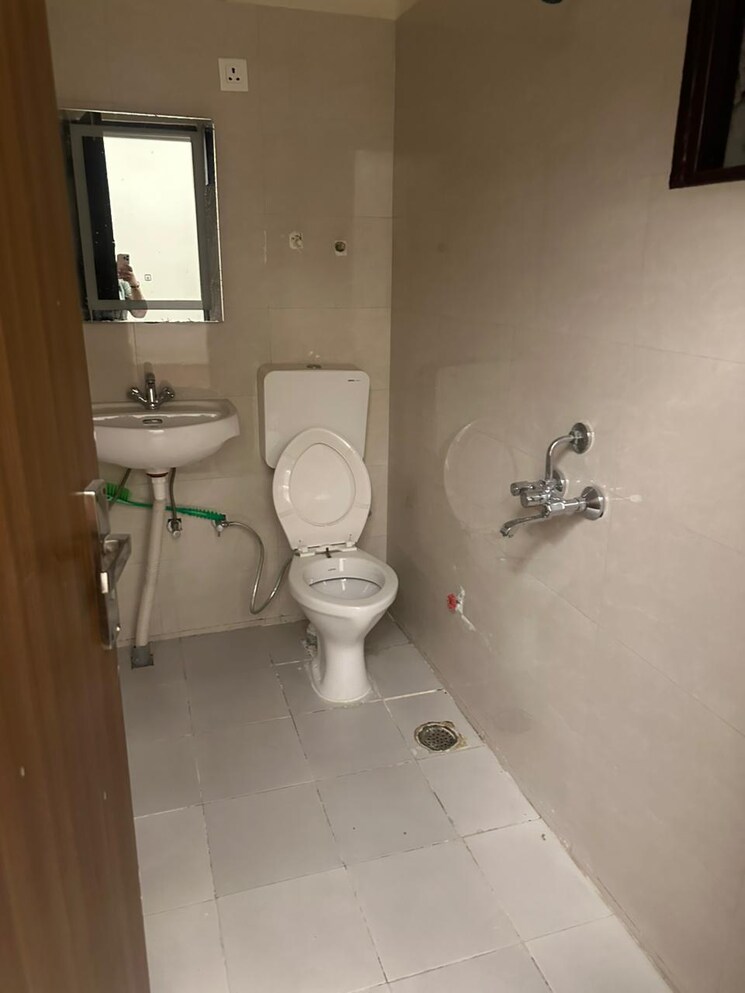 Master Bedroom, adore-happy-homes-grand 3 Bedroom 850 Sq.Ft. Apartment In Sector 85 Faridabad 9040341