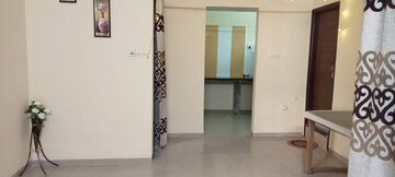 Room in 4 BHK Independent House at Tilak Nagar – for Rent