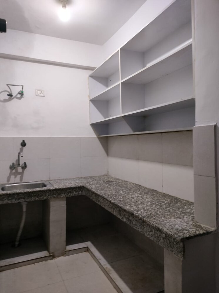 Kitchen, maidan garhi 1 Bedroom 450 Sq.Ft. Builder Floor In Maidan Garhi Delhi 9040434