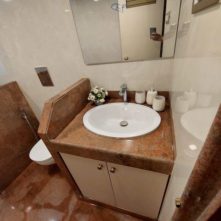 Bathroom, khar west 3 Bedroom 1550 Sq.Ft. Apartment In Khar West Mumbai 9040372