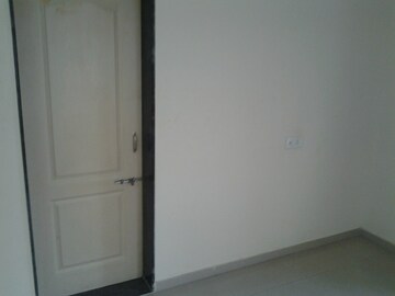  3 BHK Apartment at G K Daffodils Housing Society, Pimple Saudagar – for Rent