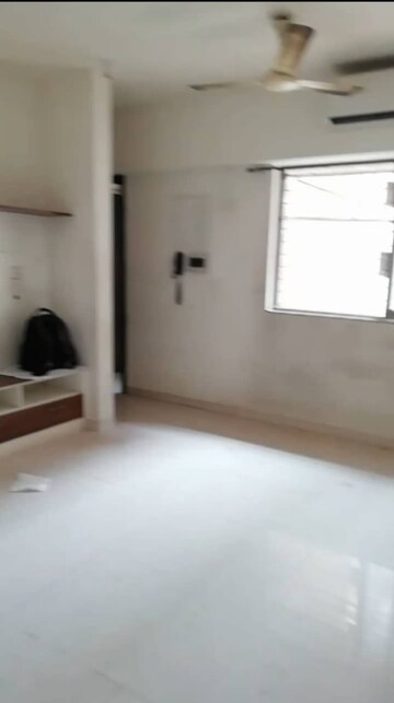 Room in 2 BHK Apartment at Lodha Splendora, Ghodbunder Road – for Sale