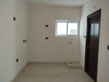  3.5 BHK Apartment at SMR Vinay Iconia Hyderabad, Kondapur – for Sale