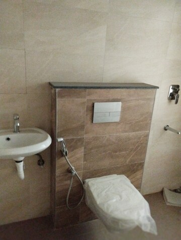 Attached Bathroom in 3.5 BHK Apartment at SMR Vinay Iconia Hyderabad, Kondapur – for Sale