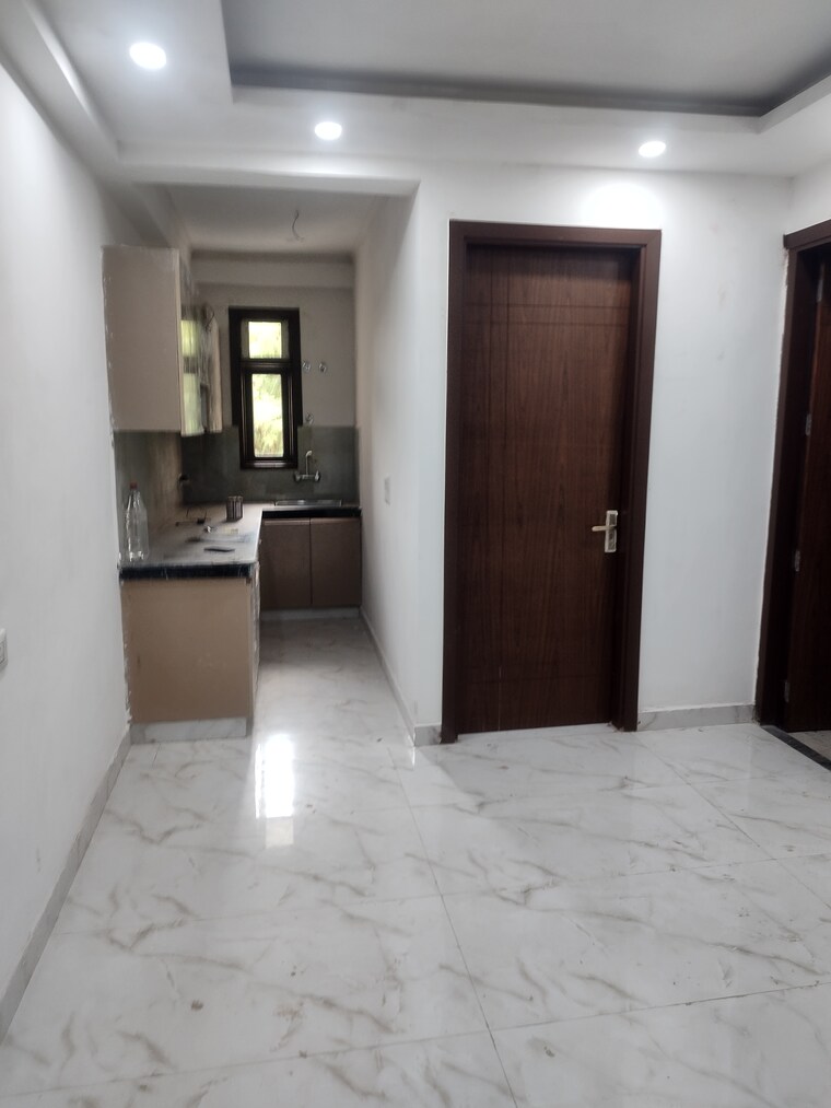 Room, ignou road 2 Bedroom 900 Sq.Ft. Builder Floor In Ignou Road Delhi 9040456