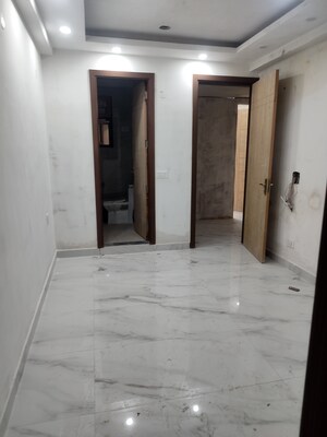 Room in 2 BHK Builder Floor at Ignou Road – for Sale