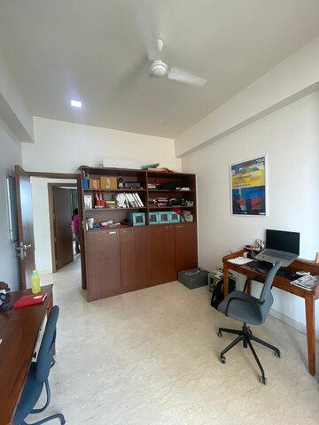 Team Area in 4 BHK Apartment at Benchmark Solus, Bandra West – for Rent