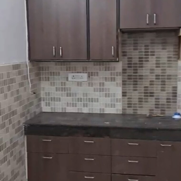 Kitchen, rohini sector 24 3 Bedroom 1100 Sq.Ft. Builder Floor In Rohini Sector 24 Delhi 9040511