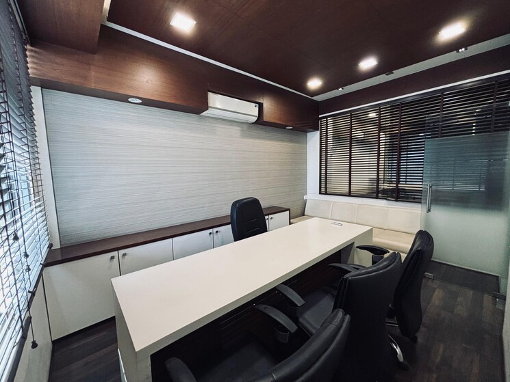 Team Area, sola Commercial Office Space in IT/SEZ 930 Sq.Ft. In Sola Ahmedabad 9040585