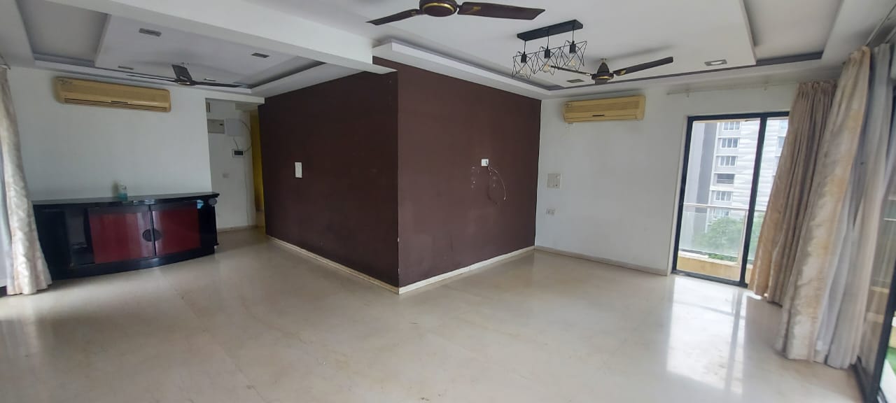 3 BHK Apartment For Rent in MidCity Roshni