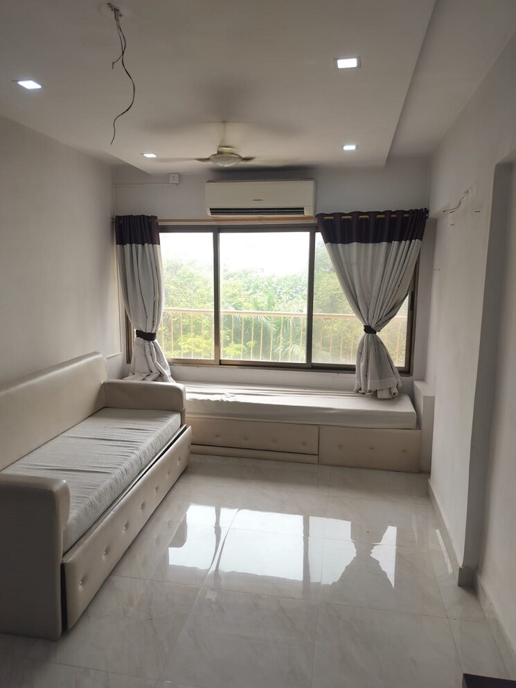 Kitchen, bandra west 1 Bedroom 550 Sq.Ft. Apartment In Bandra West Mumbai 9040551