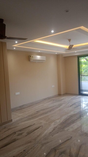3 BHK Builder Floor For Rent in Sector 43