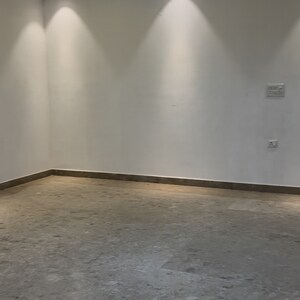 Room in 4 BHK Builder Floor at Palam Vihar Residents Association, Palam Vihar – for Sale