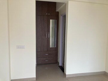 Room in 3 BHK Apartment at Shiv Sai Ozone Park, Sector 86 – for Rent